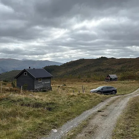 Simple And Cozy In Scenic Surroundings *